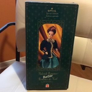 New Hallmark Special Edition Yuletide Romance Barbie 1996 Mattel No. 15621